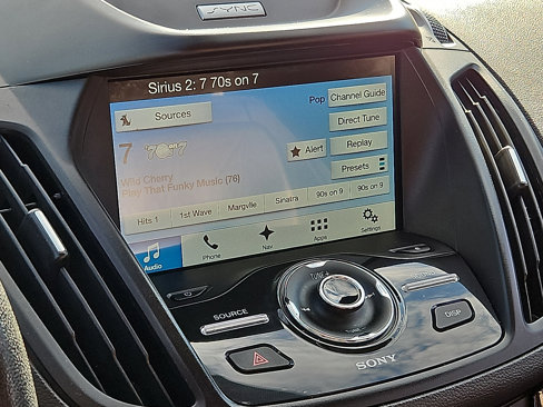 Used 2018 Ford Escape Titanium image 18