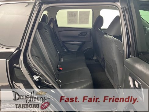 Used 2024 Nissan Rogue S image 36