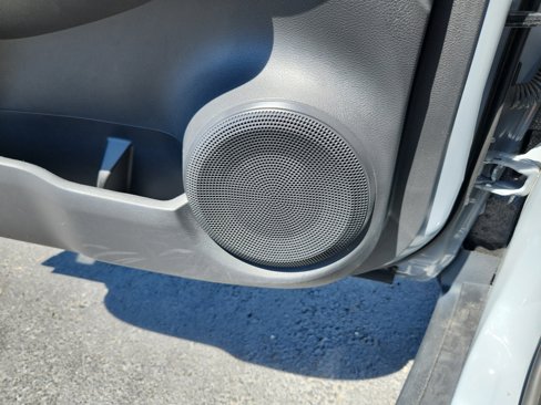 Used 2022 Nissan Kicks SV image 27