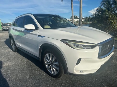 Used 2019 INFINITI QX50 Essential image 8