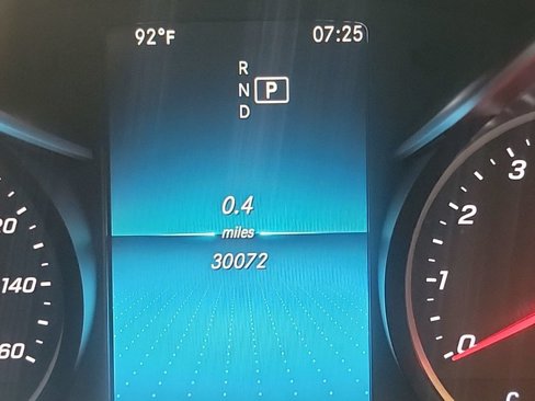 Used 2019 Mercedes-Benz C 300 Sedan image 9