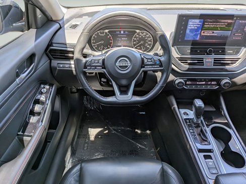 Used 2023 Nissan Altima 2.0 SR image 13
