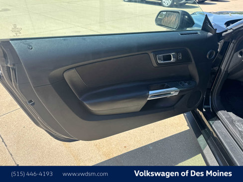 Used 2018 Ford Mustang Coupe image 20