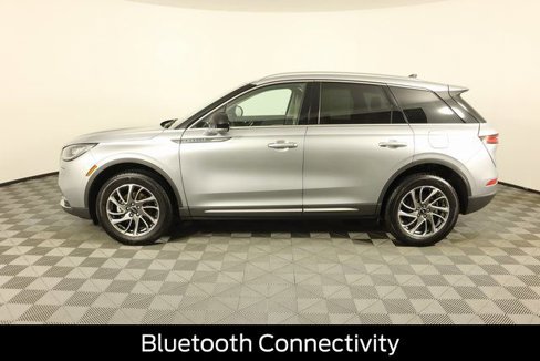 Used 2022 Lincoln Corsair AWD w/ Equipment Group 101A image 7