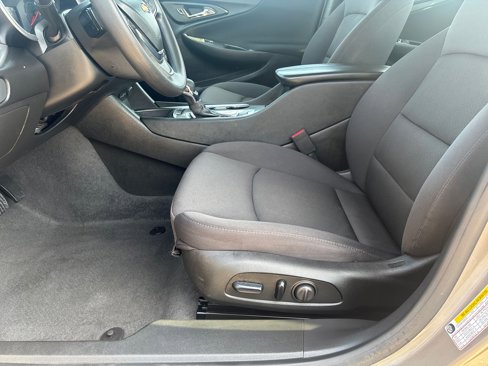 Used 2023 Chevrolet Malibu LT image 5
