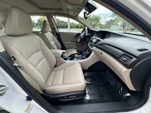 Used 2014 Honda Accord EX-L image 31