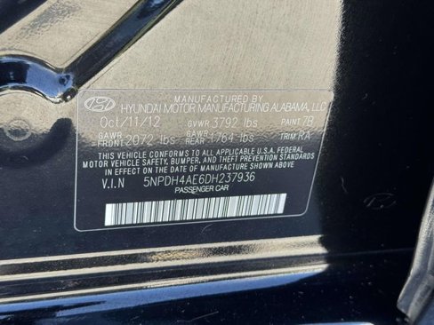 Used 2013 Hyundai Elantra GLS image 31