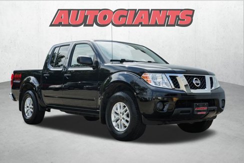 Used 2019 Nissan Frontier SV image 1