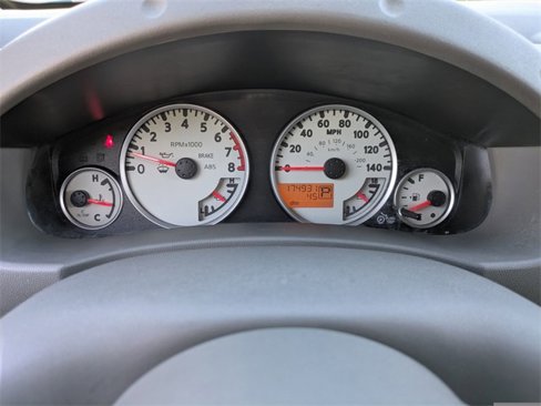 Used 2014 Nissan Frontier Desert Runner image 26