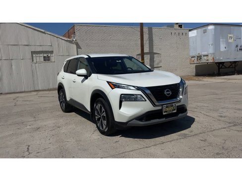 Used 2023 Nissan Rogue SV image 5