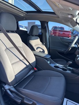 Used 2020 Chevrolet Malibu LT image 24