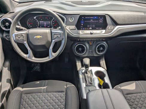 Used 2022 Chevrolet Blazer LT image 12
