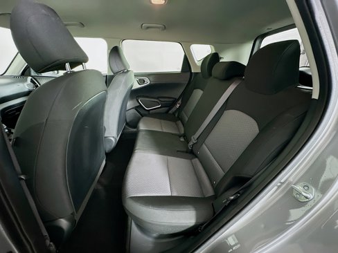 Used 2023 Kia Soul LX w/ LX Technology Package image 26