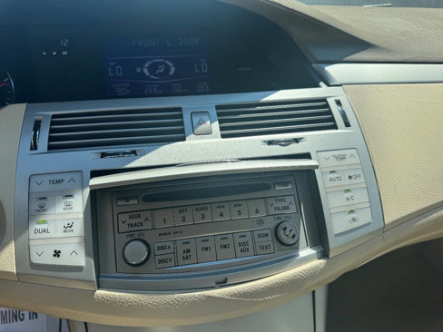 Used 2008 Toyota Avalon XL image 9