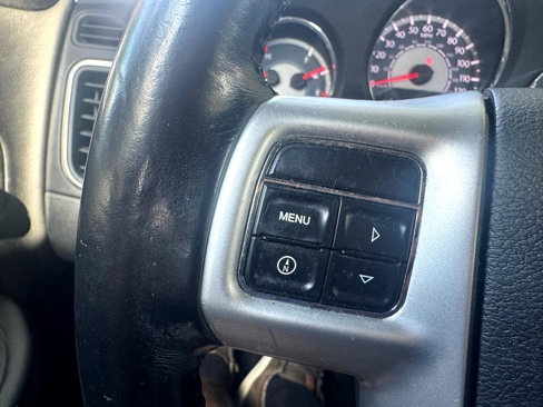 Used 2012 Chrysler 200 Touring image 14