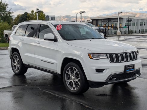 Used 2018 Jeep Grand Cherokee Limited image 7