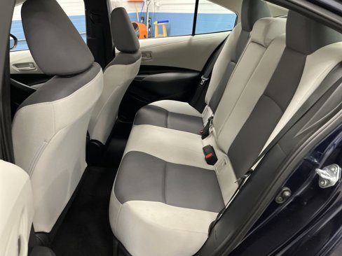 Used 2024 Toyota Corolla LE image 25