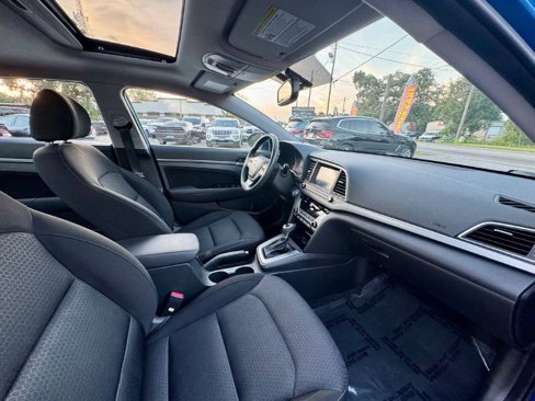 Used 2017 Hyundai Elantra Value Edition image 13
