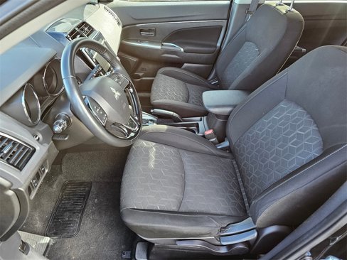 Used 2021 Mitsubishi Outlander Sport SE image 16