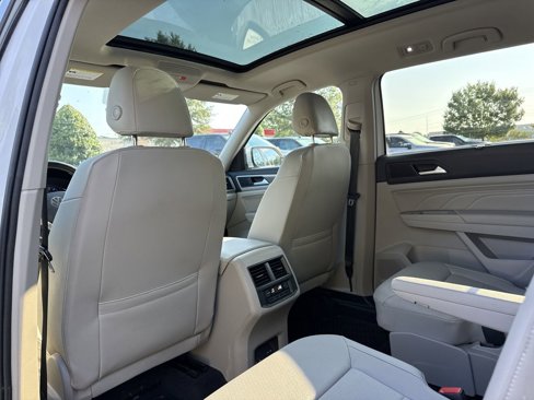 Used 2021 Volkswagen Atlas SEL image 13