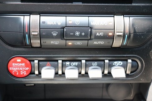 Used 2018 Ford Mustang Shelby GT350R w/ GT350R Equipment Group 920A image 58