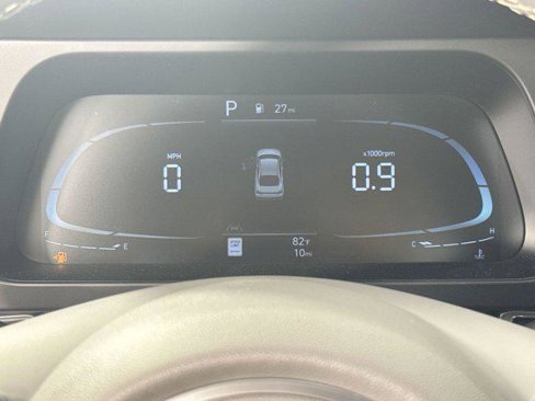 New 2025 Hyundai Elantra Sport image 36