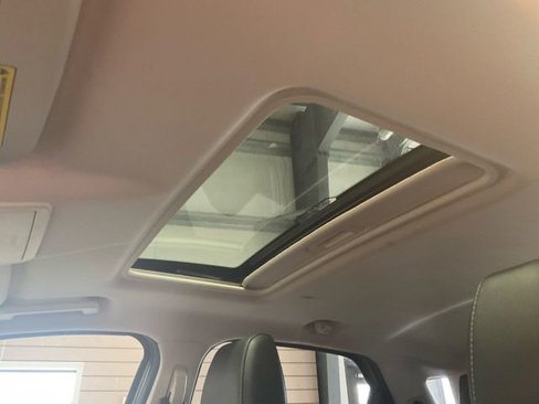 Used 2020 Ford EcoSport Titanium image 20