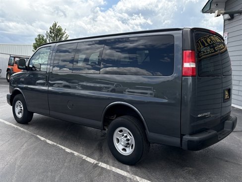 Used 2016 Chevrolet Express 2500 LS image 13