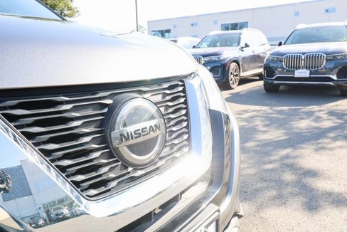 Used 2020 Nissan Rogue S image 18