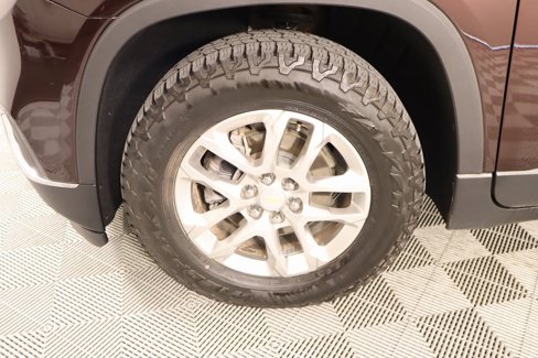 Used 2021 Chevrolet Traverse LT image 19