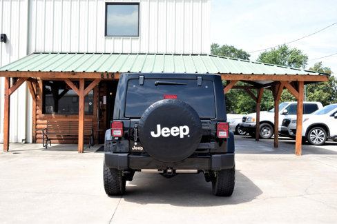 Used 2014 Jeep Wrangler Unlimited Sahara image 6