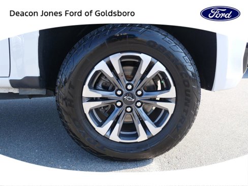 Used 2022 Chevrolet Colorado Z71 image 11