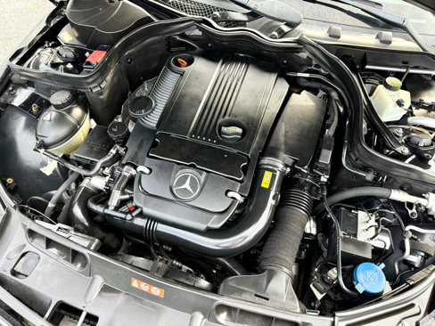 Used 2014 Mercedes-Benz C 250 Sedan image 5