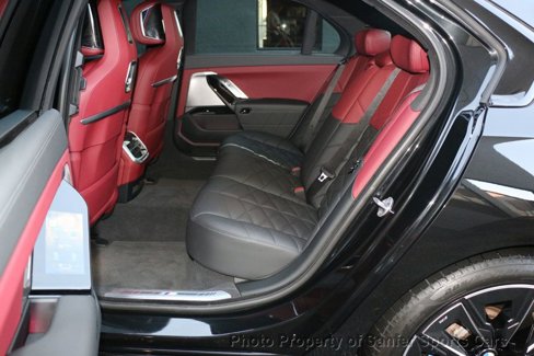 Used 2023 BMW 740i w/ Parking Assistance Package image 30
