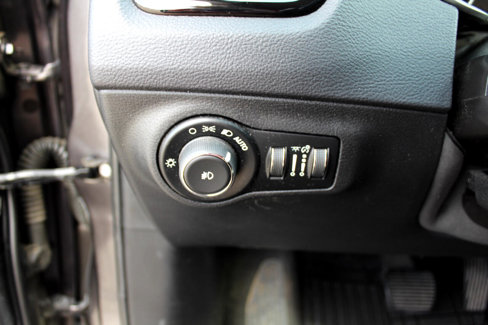 Used 2018 Jeep Compass Latitude w/ Popular Equipment Group image 52