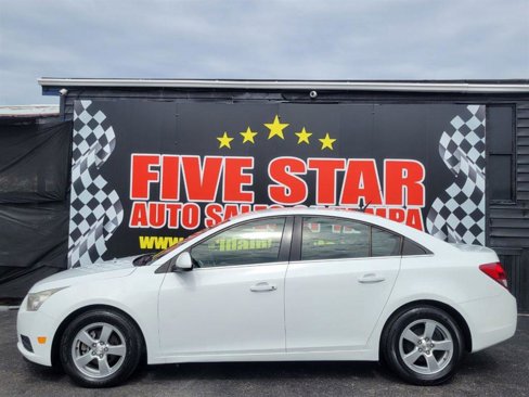 Used 2014 Chevrolet Cruze LT image 8