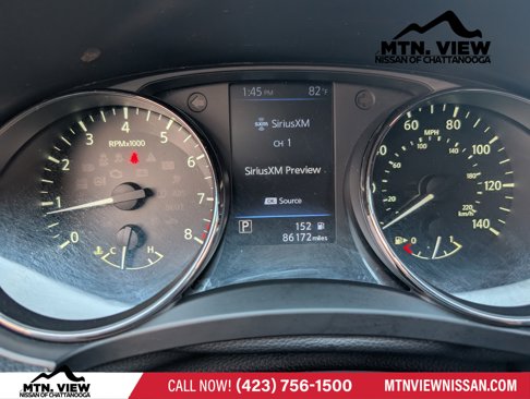 Used 2018 Nissan Rogue SV image 16