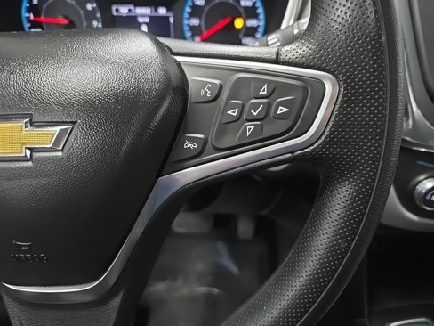 Used 2022 Chevrolet Equinox LS image 20
