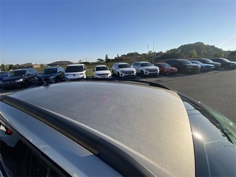 Used 2018 Ford Escape SE w/ SE Sync 3 Package image 11