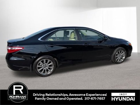 Used 2016 Toyota Camry XLE image 4