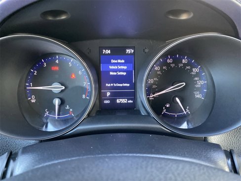 Used 2021 Toyota C-HR XLE image 37