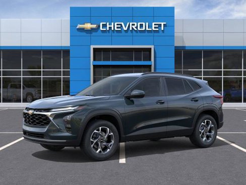 New 2025 Chevrolet Trax LT w/ LT Convenience Package image 2