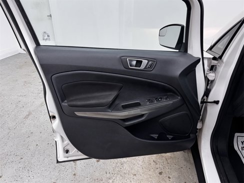 Used 2018 Ford EcoSport SE image 9