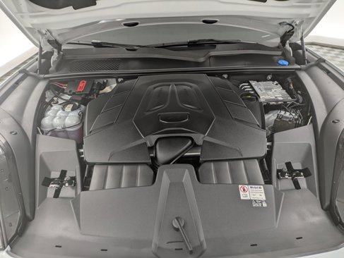 Certified 2024 Porsche Cayenne image 23