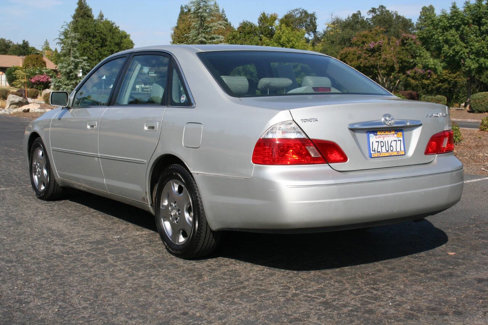 Used 2003 Toyota Avalon XLS image 7
