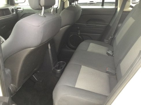 Used 2010 Jeep Compass Sport image 15