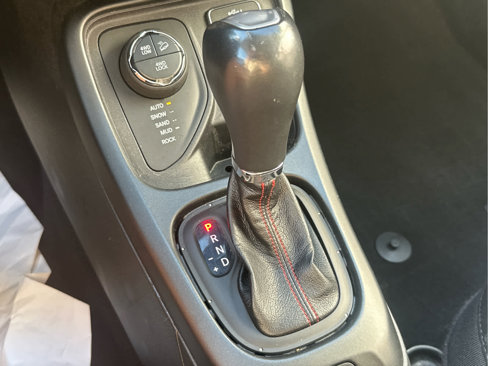 Used 2021 Jeep Compass Trailhawk image 34