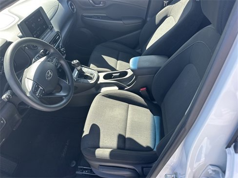 Certified 2022 Hyundai Kona SEL image 17