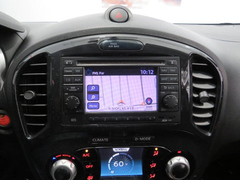 Used 2012 Nissan Juke SV image 18