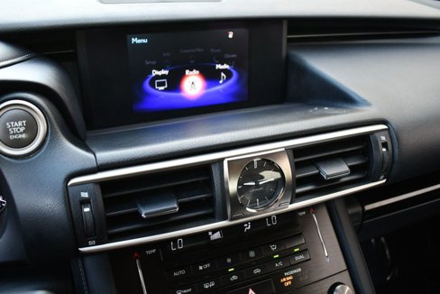 Used 2018 Lexus IS 300 image 13